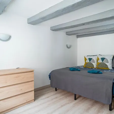Apartmán Le Pied A Terre - Terrasse Privative , Pres Abbaye *