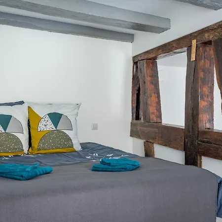 Апартаменты Le Pied A Terre - Terrasse Privative , Pres Abbaye Мармутье